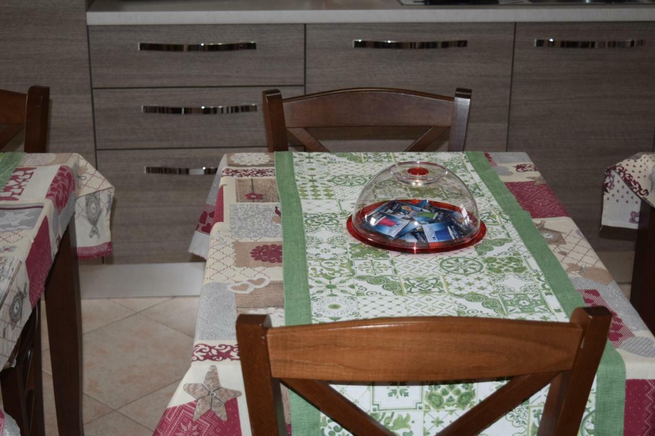 Amici Di Hackert Bed & Breakfast Caserta Exterior photo
