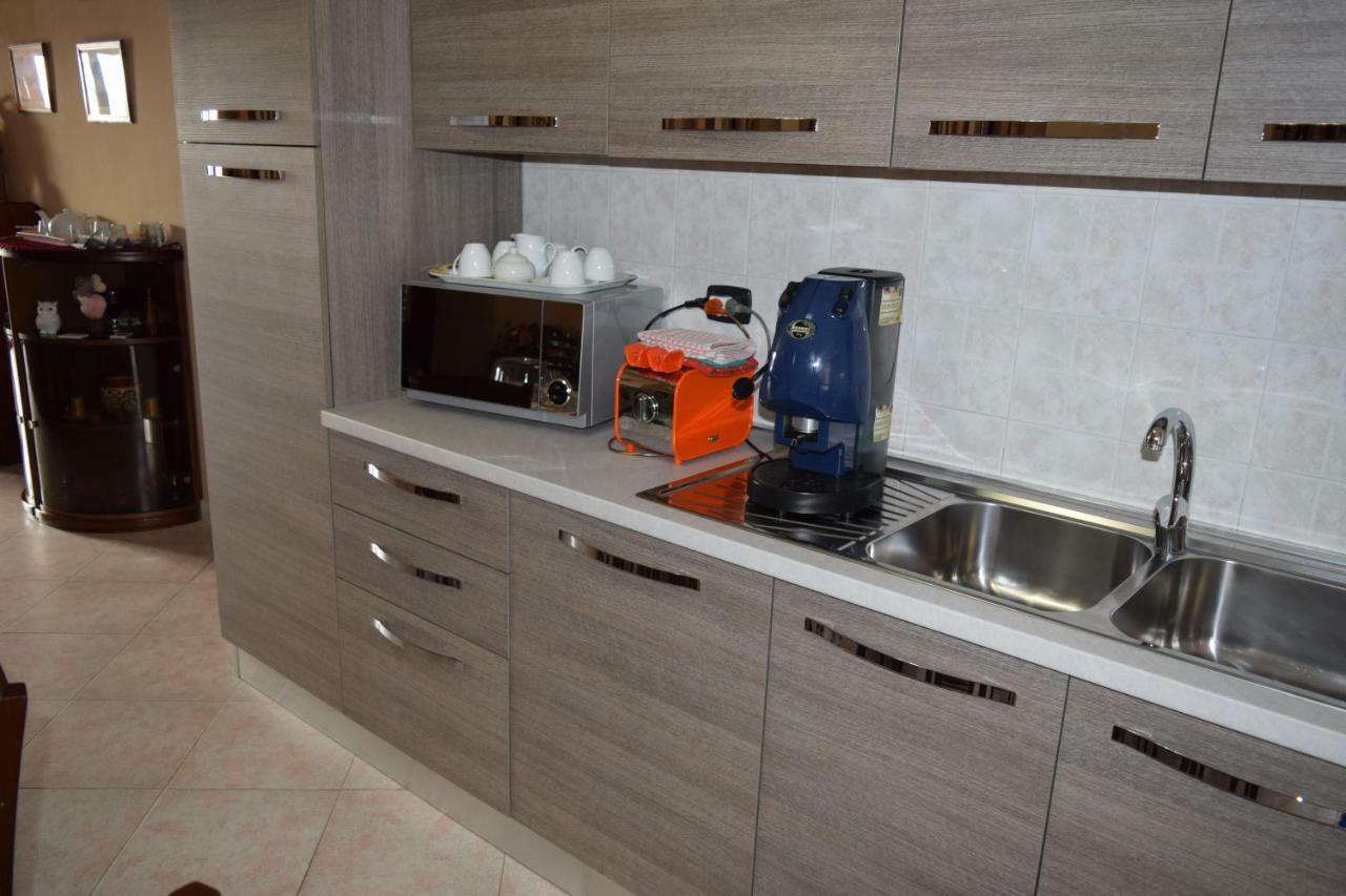 Amici Di Hackert Bed & Breakfast Caserta Exterior photo