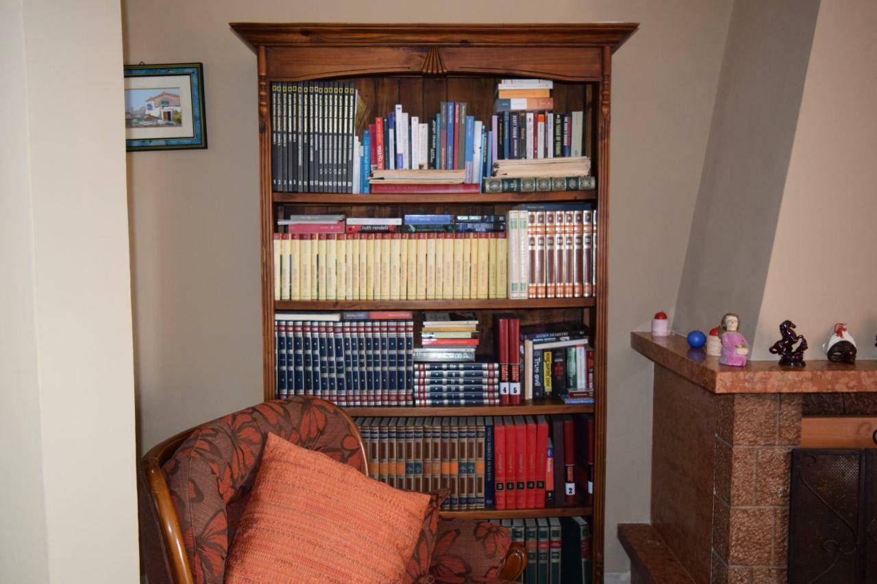 Amici Di Hackert Bed & Breakfast Caserta Exterior photo